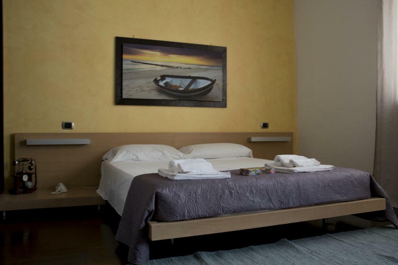 Casa Domi Bed & Breakfast Конверсано Екстериор снимка
